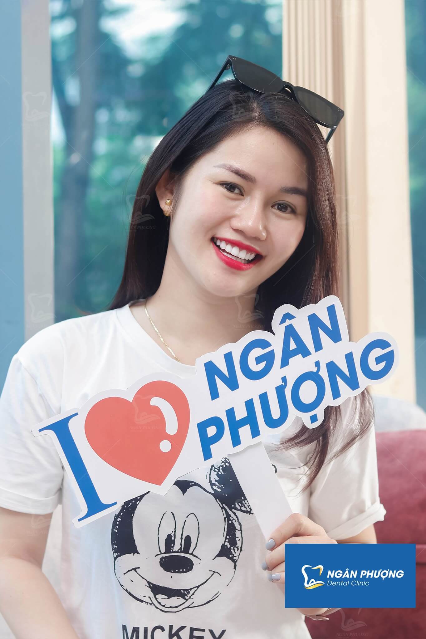 tráng răng sứ bao nhiêu tiền